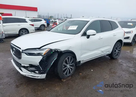 2021 Volvo Xc60 T5 Inscription z USA, uszkodzony, nr VIN YV4102DL9M1855281